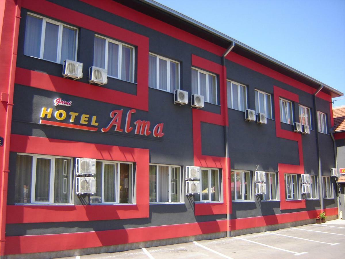 Garni Hotel Alma Pirot Exterior foto
